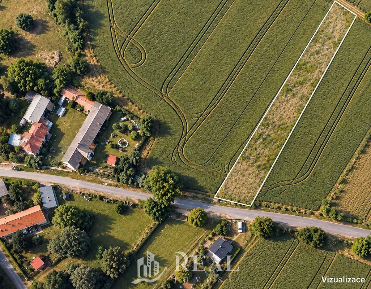 Prodej stavebního pozemku 915 m² – fotografie 2