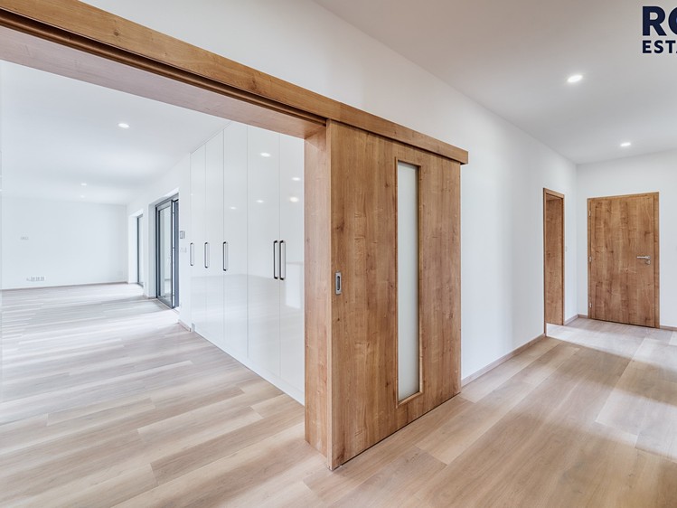 Prodej domu, 133 m² (14 z 54)