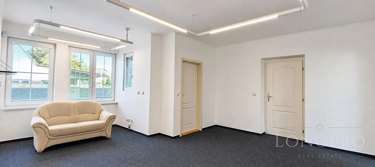 Pronájem kanceláře 75 m²