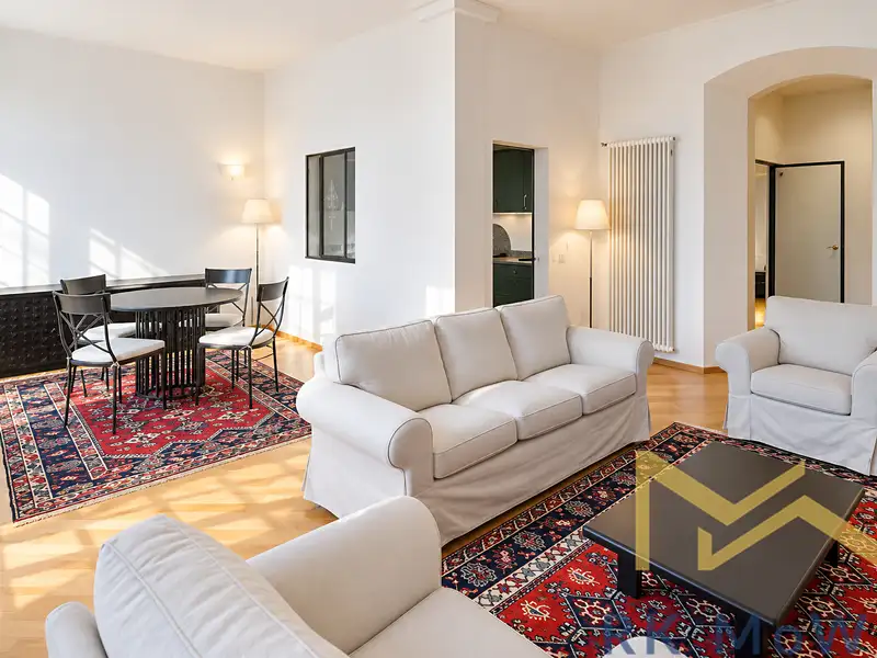 Pronájem bytu 3+1 94 m², Praha – náhled fotky 1