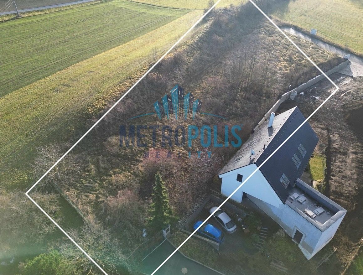 Prodej stavebního pozemku 856 m² – fotografie 4