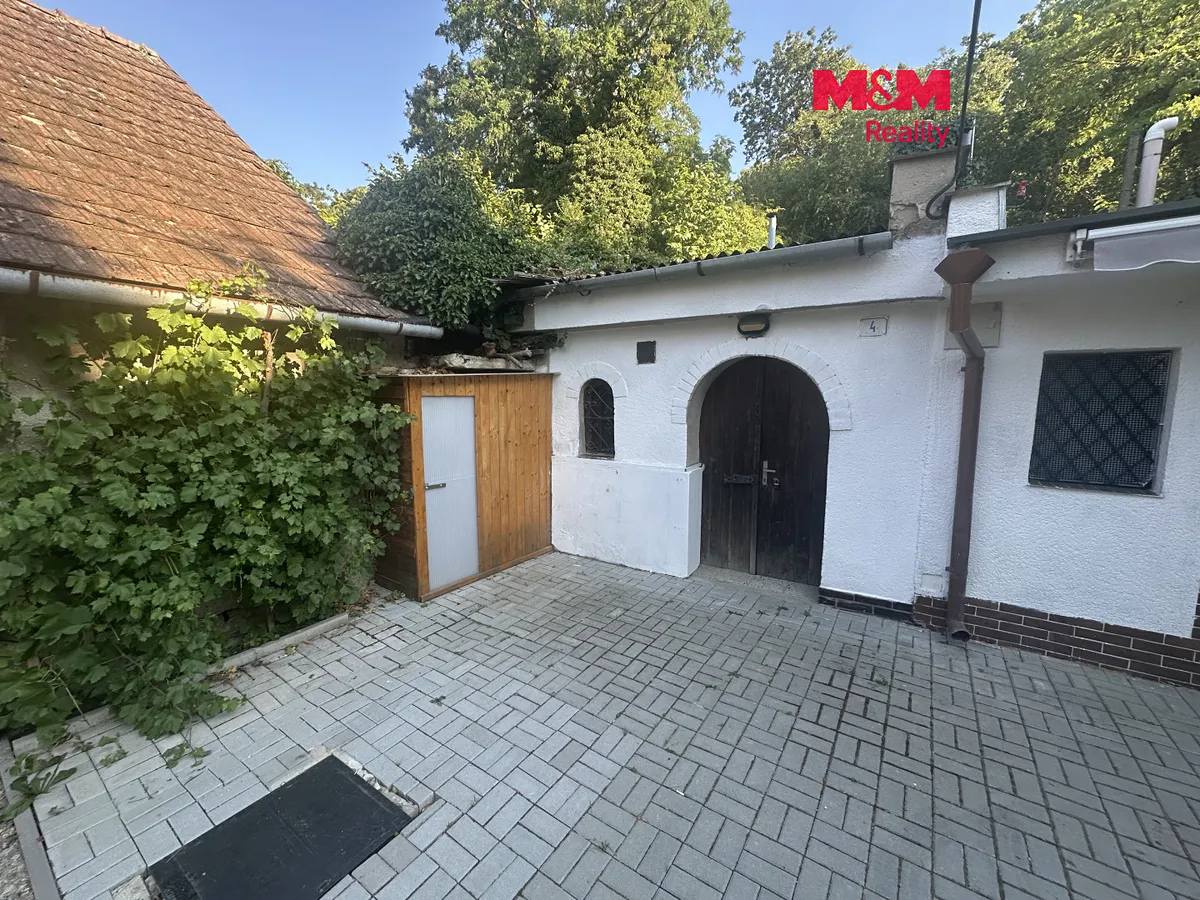 Prodej vinného sklepa 80 m²