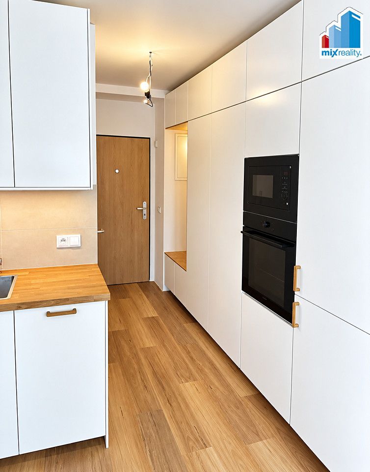 Prodej bytu 1+kk 19 m² – fotografie 5