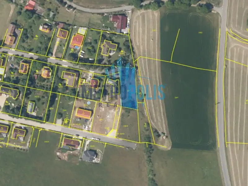 Prodej stavebního pozemku 856 m², Koněprusy – náhled fotky 2