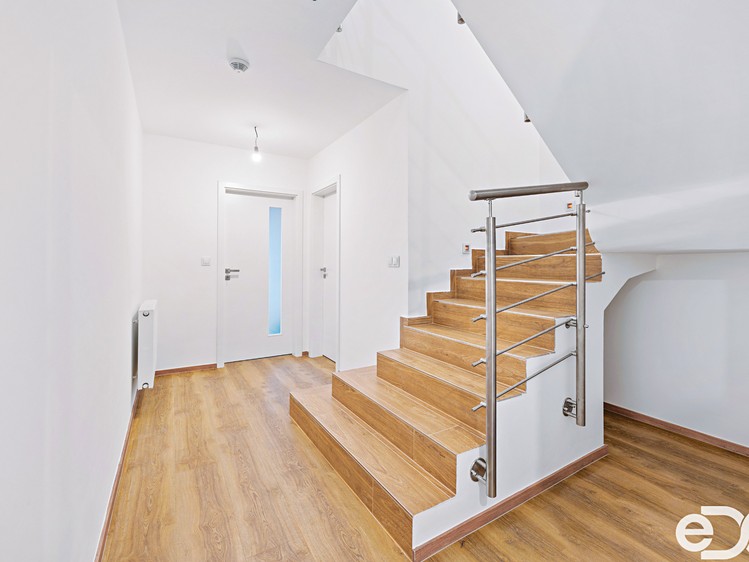 Prodej domu, 122 m² (8 z 20)
