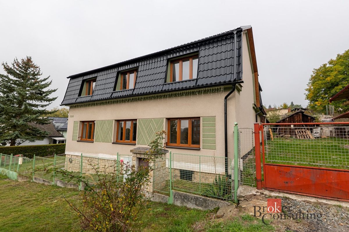 Prodej rodinného domu 169 m², pozemek 200 m², Dolní Bělá – fotka 1 z 3