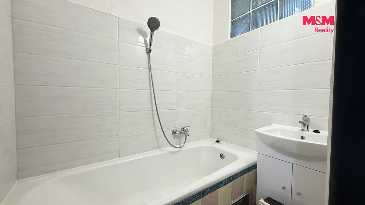 Pronájem bytu 3+kk 80 m² – fotografie 3