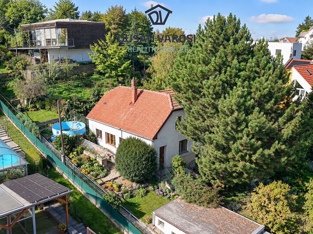 Prodej rodinného domu 100 m², pozemek 688 m² – fotografie 3