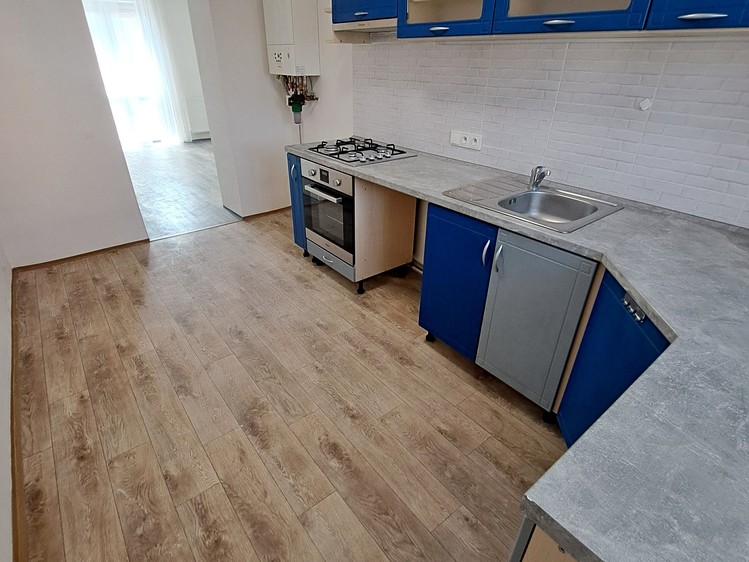 Pronájem bytu 2+1, 56 m² (2 z 15)