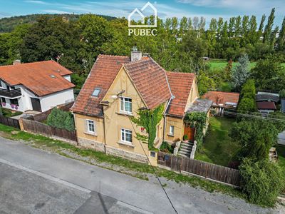 Prodej rodinného domu 198 m², pozemek 701 m²