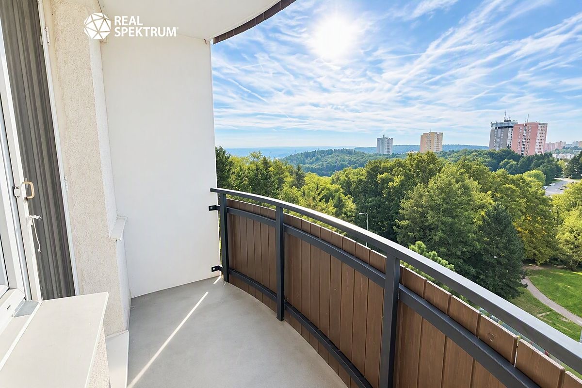 Pronájem bytu 2+1 56 m² – fotografie 2