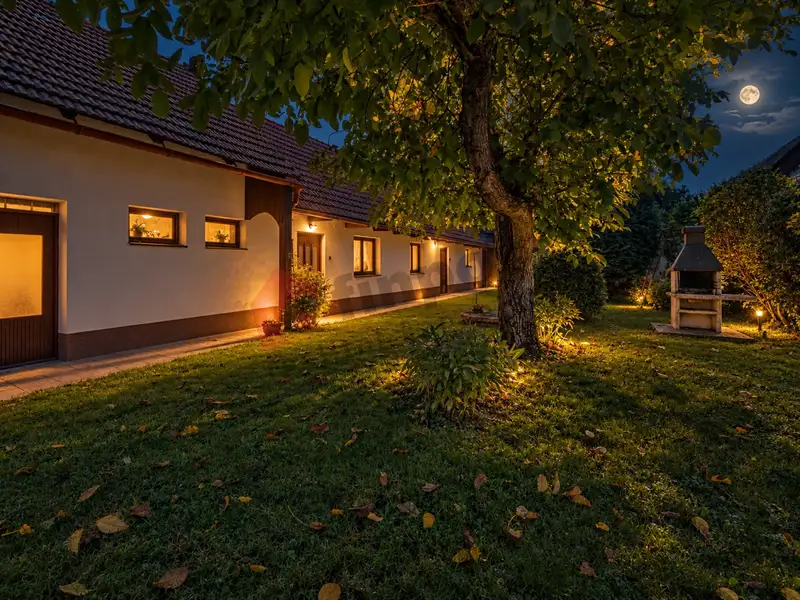 Prodej rodinného domu 100 m², pozemek 1664 m², Žiželice – náhled fotky 2