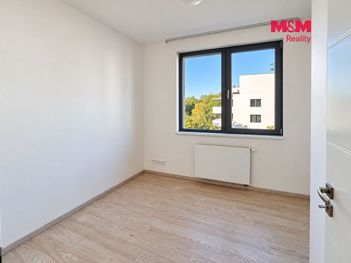 Pronájem bytu 4+kk 91 m² – fotografie 5