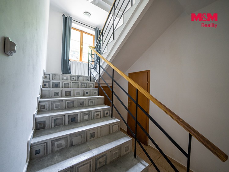 Prodej komerčního prostoru, 620 m² (19 z 30)