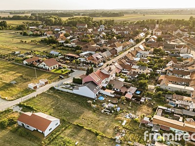 Prodej pozemku, 1 000 m² (2 z 12)