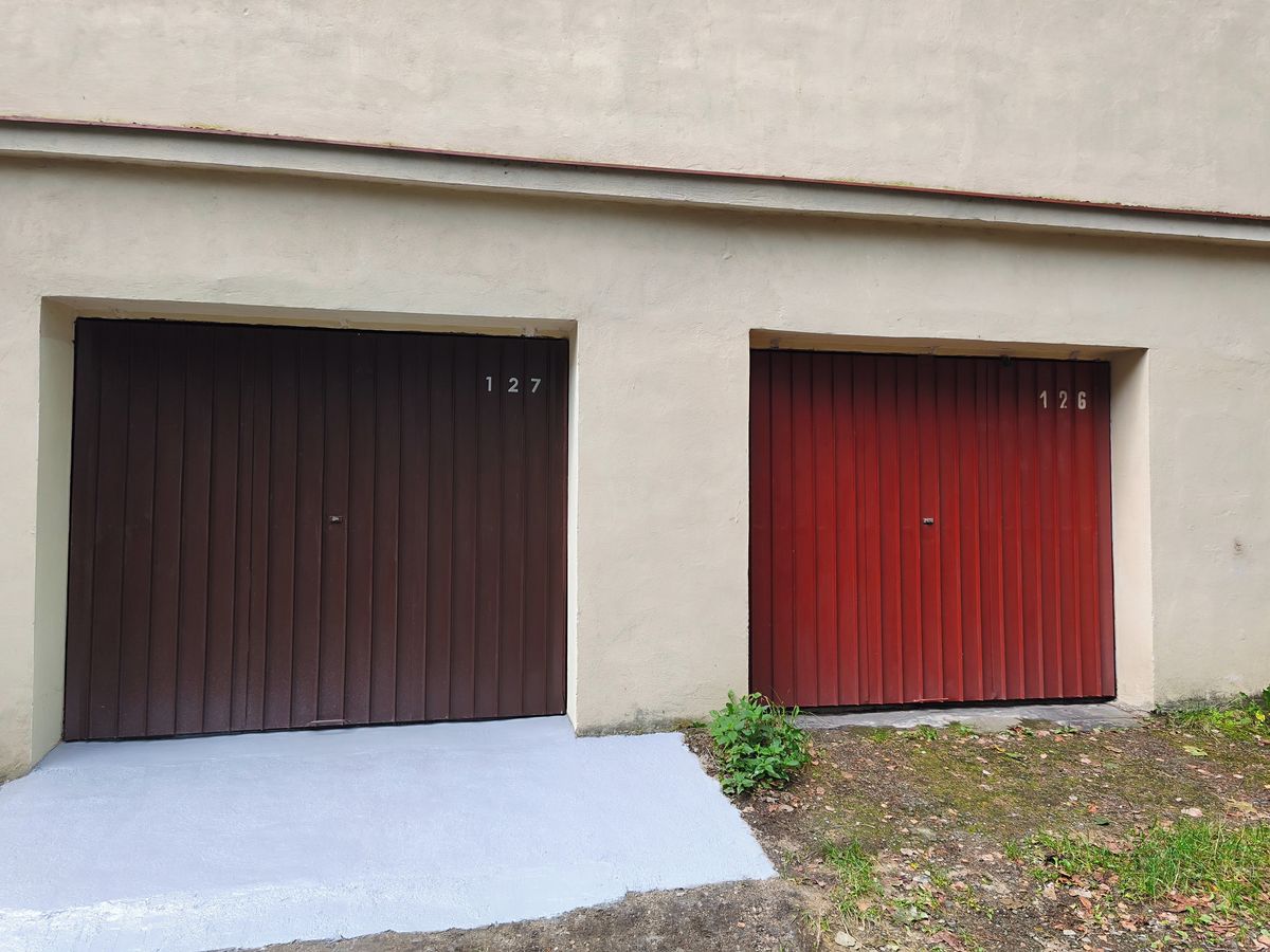 Pronájem garáže 17 m², Liberec – fotka 1 z 3