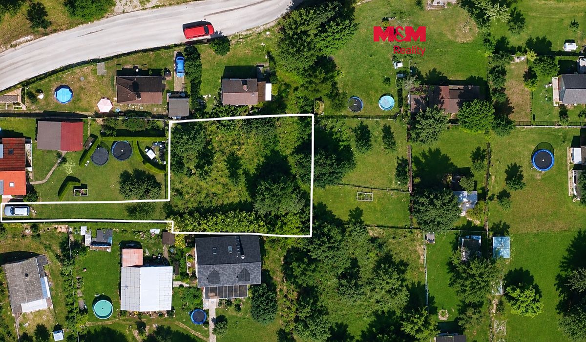 Prodej stavebního pozemku 600 m²