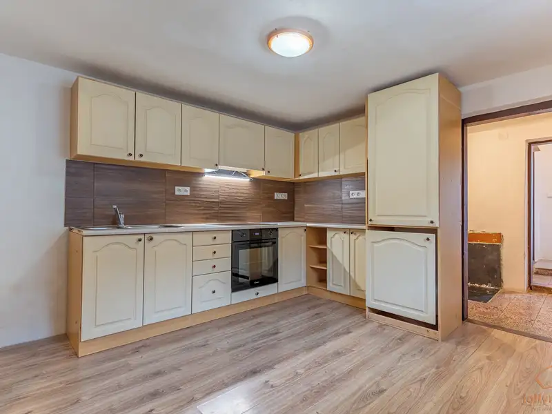 Prodej rodinného domu 184 m², pozemek 1239 m², Moravský Žižkov – náhled fotky 2