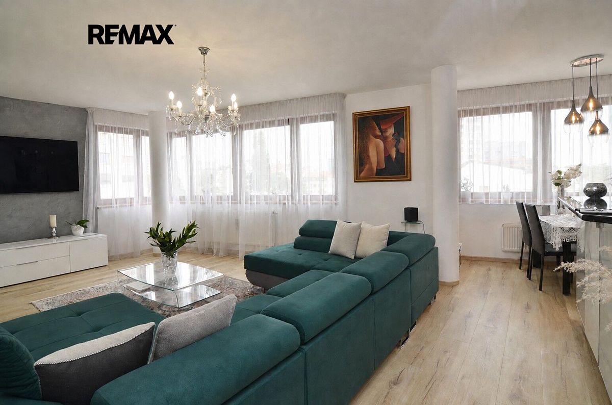 Pronájem bytu 3+kk 100 m²