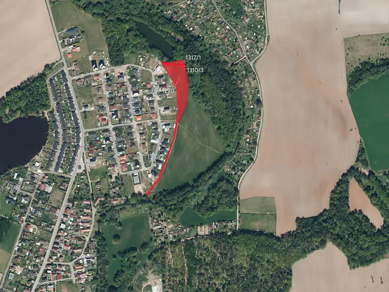 Prodej pole 6184 m², Lázně Bohdaneč – náhled fotky 1