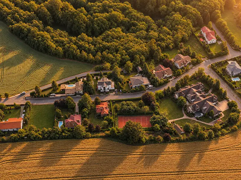 Prodej stavebního pozemku 2001 m², Jesenice – náhled fotky 1