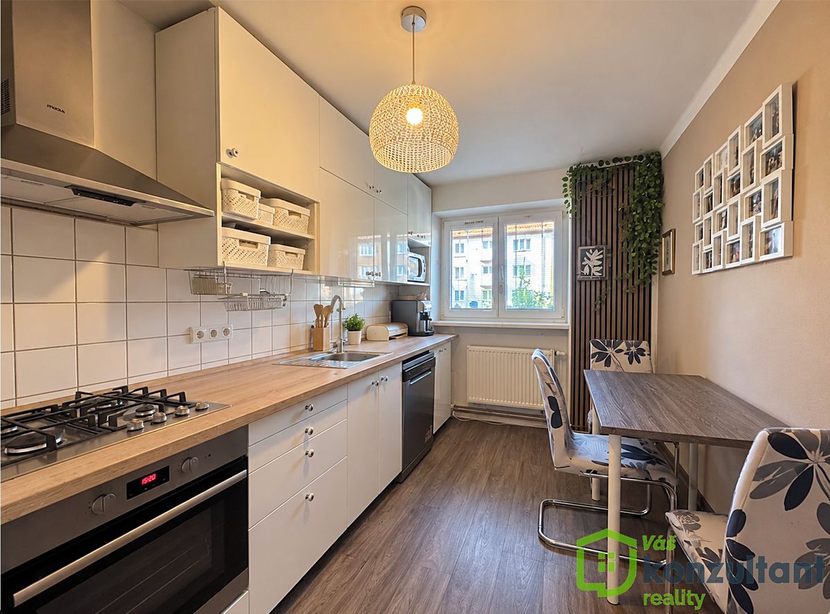 Pronájem bytu 3+1 67 m², Ostrava – fotka 1 z 3