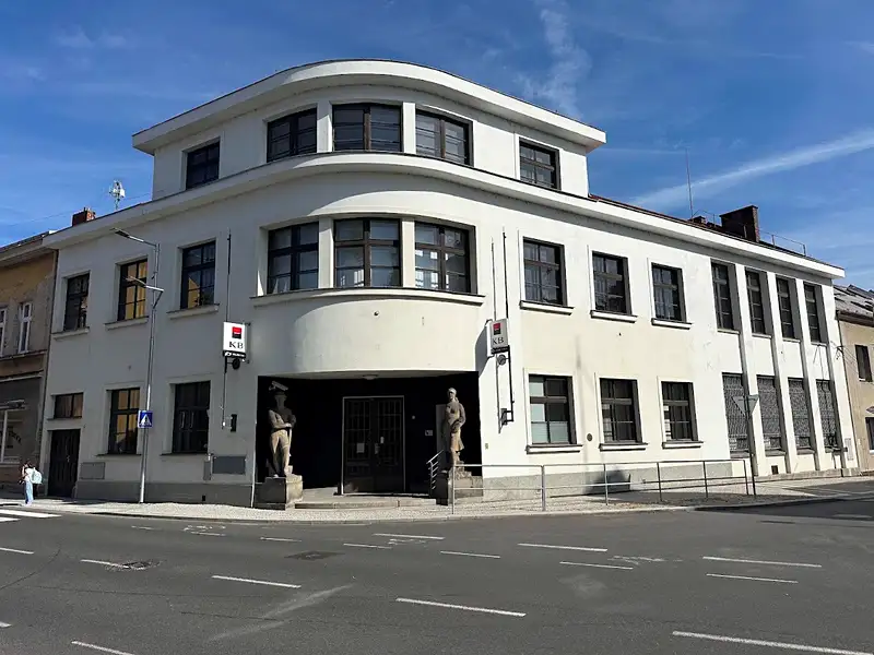 Prodej komerční nemovitosti 1431 m², Mnichovo Hradiště – náhled fotky 2