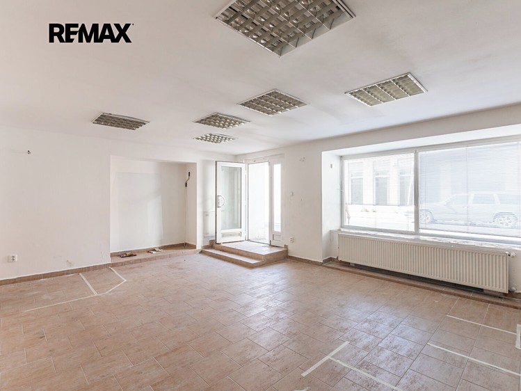 Prodej domu, 251 m² (37 z 56)