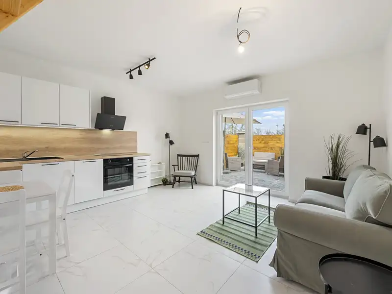 Prodej bytu 1+1 54 m², Telnice – náhled fotky 3
