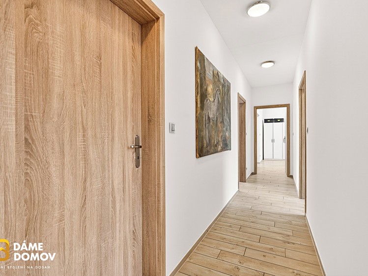 Prodej domu, 225 m² (20 z 37)