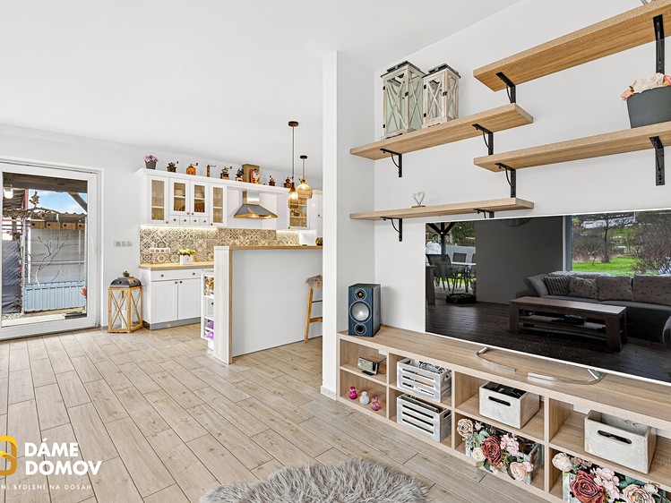 Prodej domu, 225 m² (12 z 37)