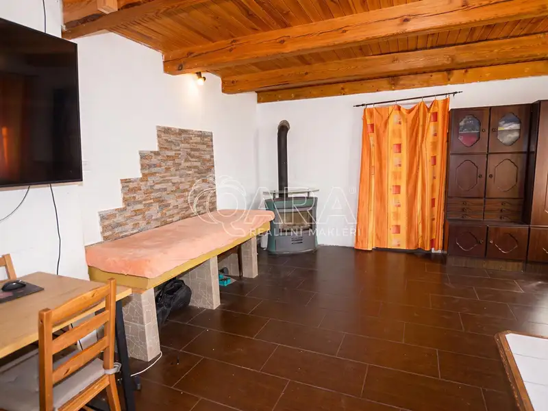 Prodej rodinného domu 90 m², pozemek 409 m², Radim – náhled fotky 2