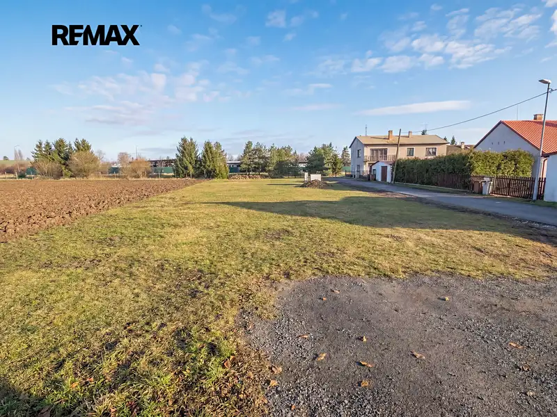 Prodej stavebního pozemku 441 m², Chotusice – náhled fotky 3