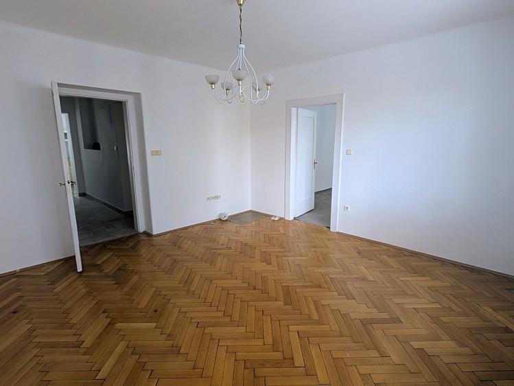 Pronájem bytu 3+1, 72 m² (7 z 10)