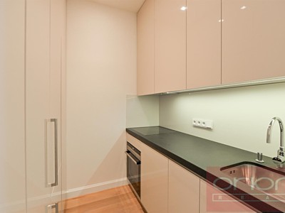 Квартира 3+kk в оренду, 93 м² (3 з 14)