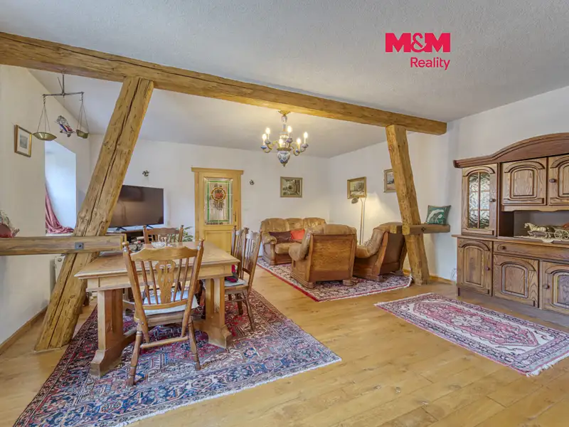 Prodej rodinného domu 102 m², pozemek 2023 m², Kladruby – náhled fotky 1