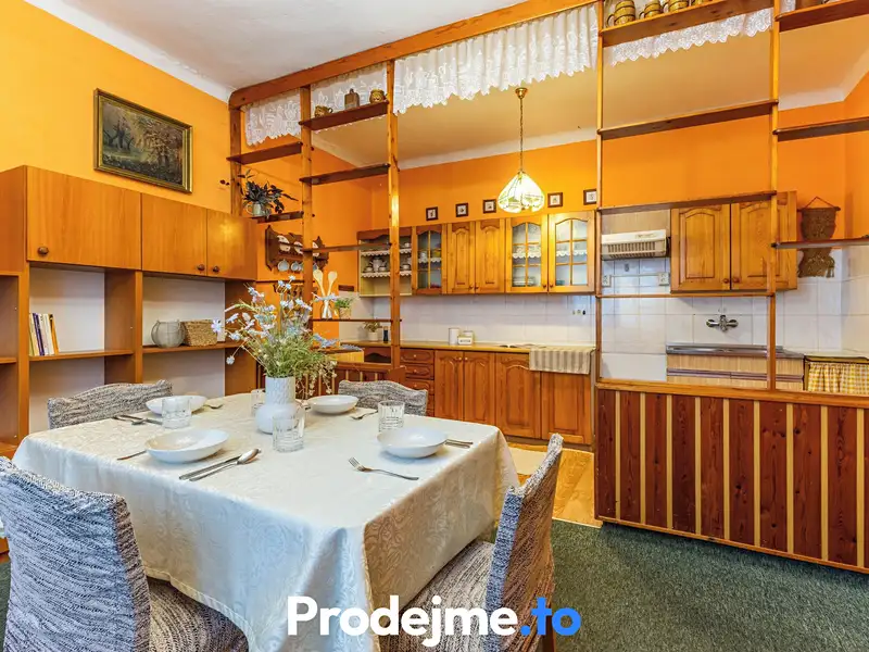 Prodej rodinného domu 104 m², pozemek 700 m², Hrušovany nad Jevišovkou – náhled fotky 2