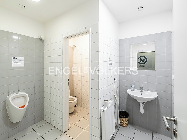 Комерційне приміщення в оренду, 152 м² (9 з 10)