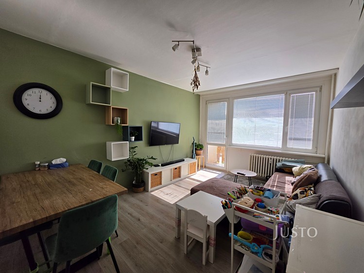 Pronájem bytu 3+1, 67 m² (5 z 12)