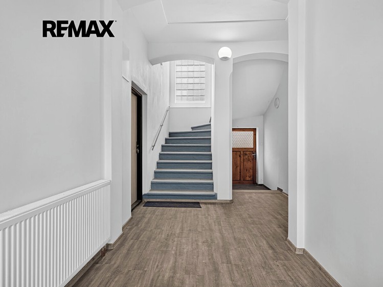 Будинок на продаж, 220 м² (14 з 34)