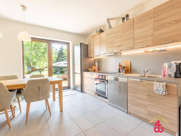 Будинок на продаж, 257 м² (14 з 32)