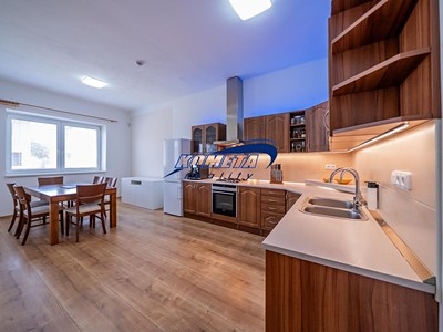 Будинок на продаж, 243 м² (3 з 20)
