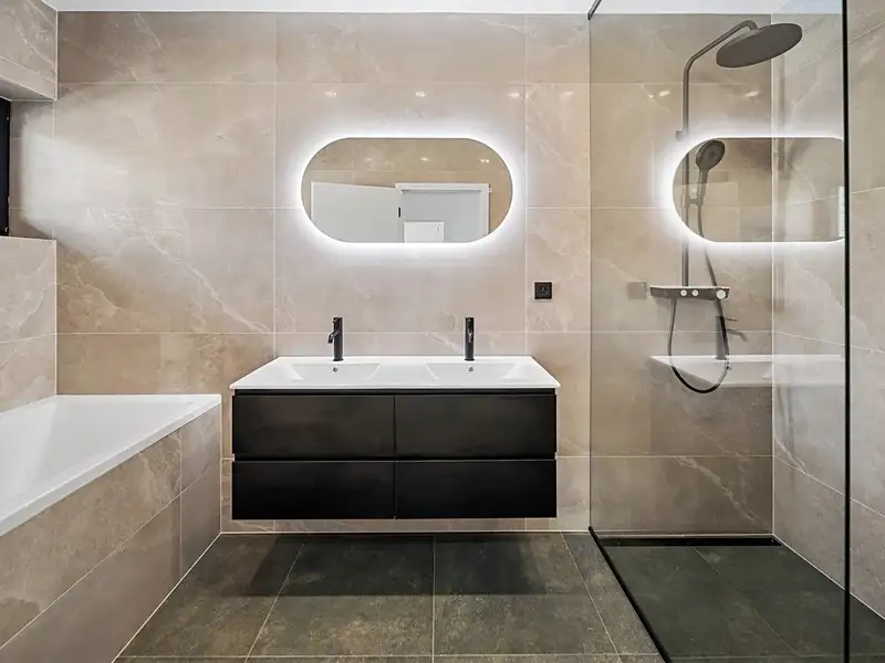 Prodej rodinného domu 157 m², pozemek 360 m², Pardubice – náhled fotky 2