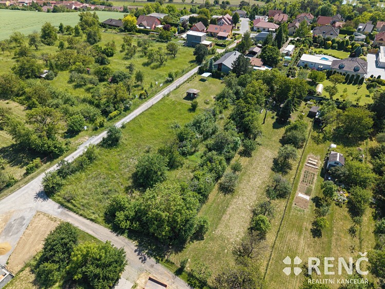 Prodej pozemku, 1 727 m² (1 z 14)