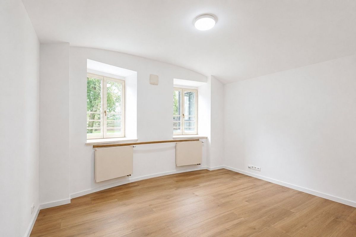 Prodej bytu 2+kk 62 m², Praha – fotka 1 z 3
