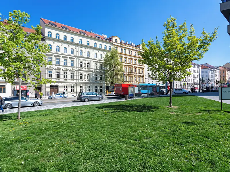 Pronájem bytu 3+kk 85 m², Praha – náhled fotky 1