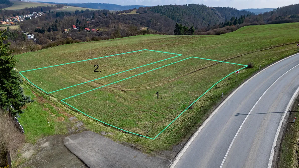 Prodej stavebního pozemku 1198 m²