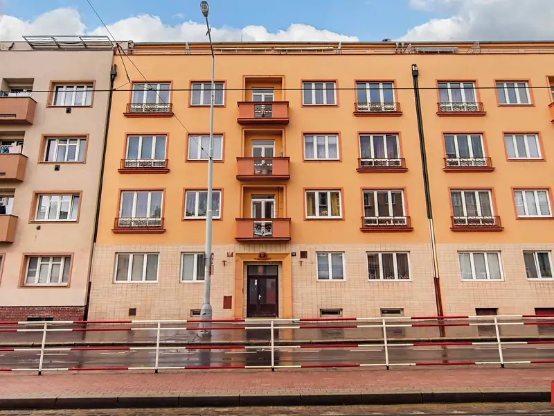 Prodej bytu 3+kk 56 m², Praha – náhled fotky 2