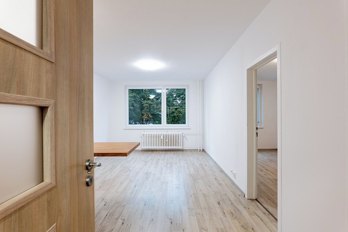 Prodej bytu 2+kk 42 m², Praha – fotka 1 z 3