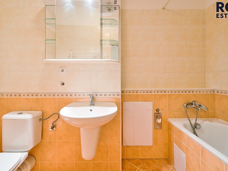 Pronájem bytu 2+kk, 51 m² (11 z 17)